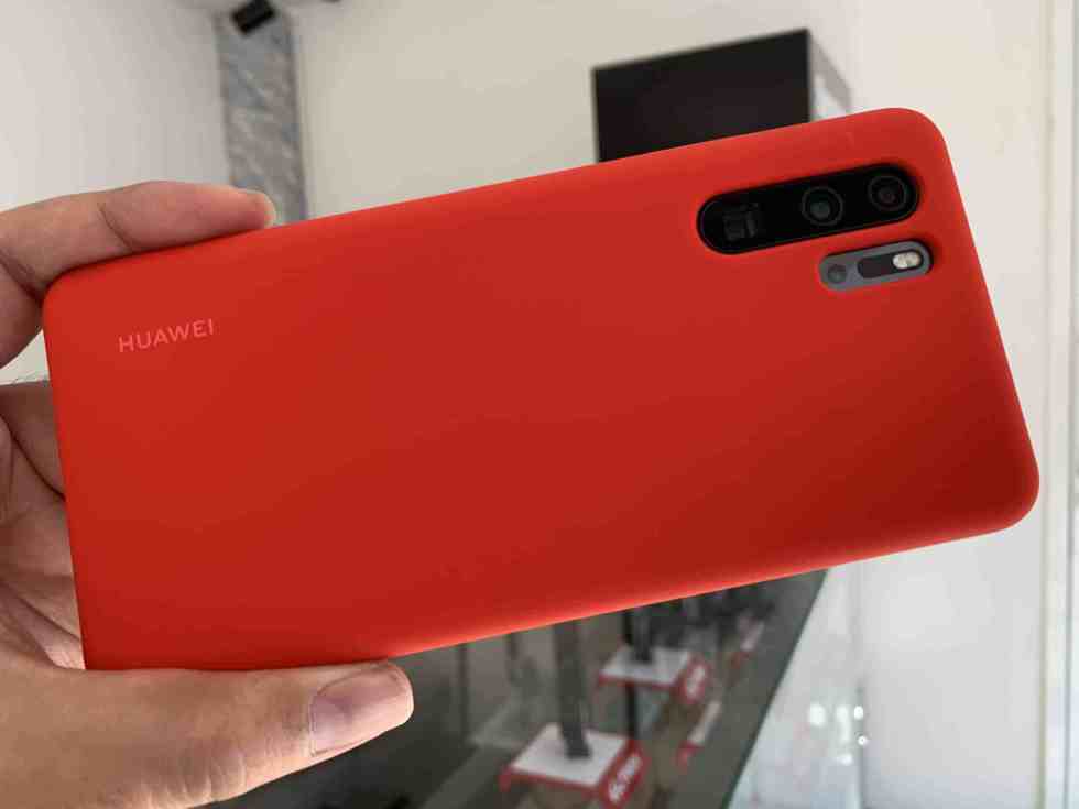 รีบเร่งรีวิว HUAWEI P30 Pro Silicone Case สีแดง 9