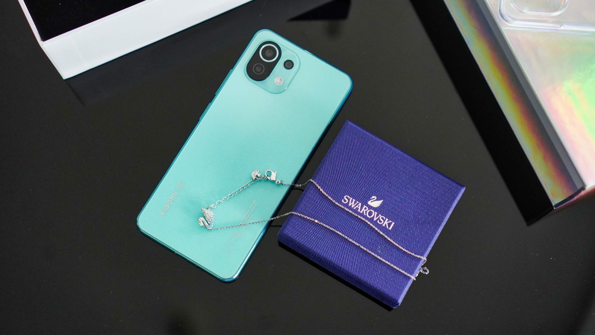 รีวิว Xiaomi 11 Lite 5G NE | SWAROVSKI Premium Giftbox พร้อมสีใหม่ Mint Green 1